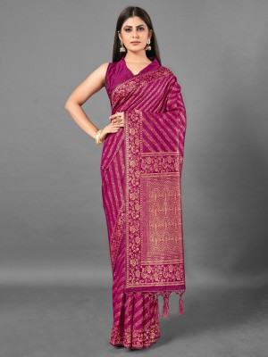 Sareemall Woven Banarasi Silk Blend Saree(Magenta)