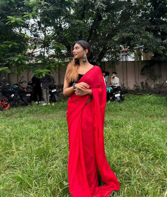 Anand Sarees Solid/Plain Daily Wear Chiffon, Georgette Saree(Red)