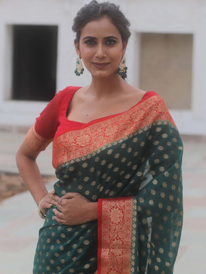 ZILVIRA Woven Kanjivaram Pure Silk Saree(Green, Red)