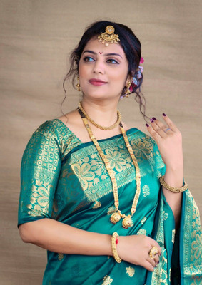 HouseOfCommon Woven Kanjivaram Silk Blend, Cotton Silk Saree(Green)