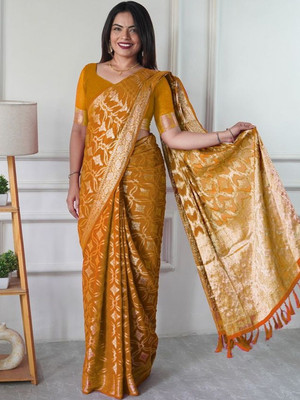 HERE&NOW Woven Banarasi Silk Blend Saree(Mustard)