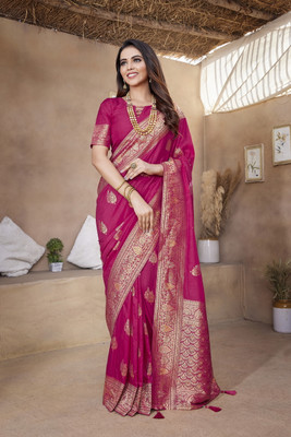 sareya veela Woven, Embellished Banarasi Silk Blend, Jacquard Saree(Magenta)