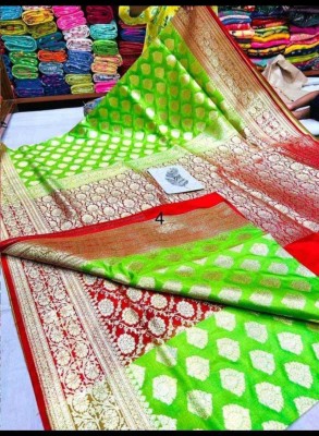 Happy Creation Self Design Banarasi Handloom Pure Silk Saree(Green, Red)