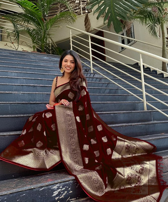 Heer Enterprise Woven Kanjivaram Jacquard, Art Silk Saree(Maroon)