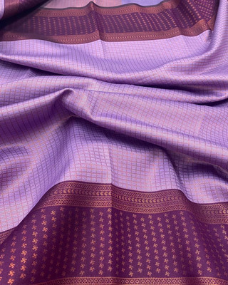 Soor Panchi Woven Banarasi Pure Silk Saree(Purple)