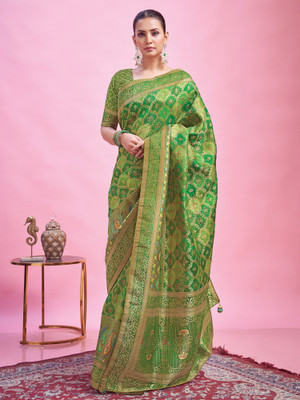 ANOUK Woven Banarasi Viscose Rayon Saree(Light Green)