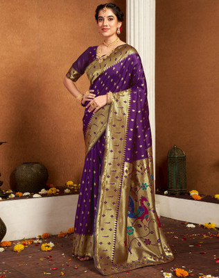 Divastri Woven, Embellished Paithani Silk Blend, Jacquard Saree(Purple)