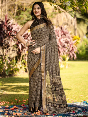 Anouk Rustic Printed Hand Batik Cotton Blend Saree(Brown)