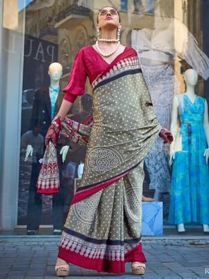 Divastri Printed Bollywood Satin Saree(Light Green)