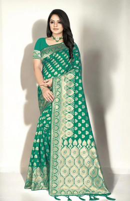 Pikham Self Design Banarasi Art Silk Saree(Green)