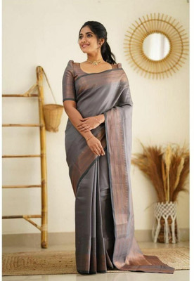 KP CREATION Self Design Bollywood Jacquard Saree(Grey)