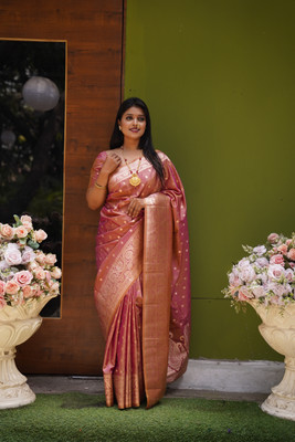 Keswi Fab Self Design Banarasi Pure Silk, Jacquard Saree(Black)