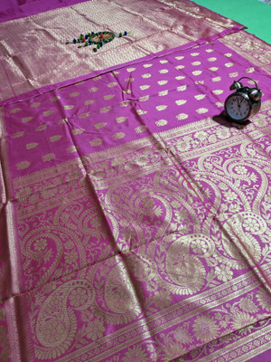 OFLINE SELECTION Self Design Banarasi Silk Blend Saree(Pink)