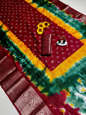 Anuradha Enterprise Embellished, Woven, Color Block Bandhani Silk Blend Saree(Maroon)