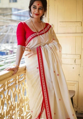 sourav biswas Self Design Handloom Pure Cotton Saree(White, Red)