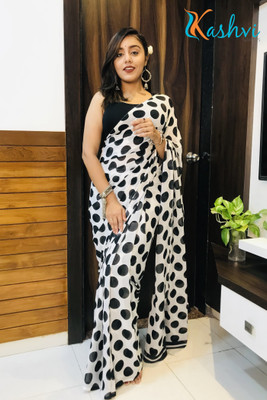 Kashvi Polka Print Bollywood Georgette Saree(White, Black)
