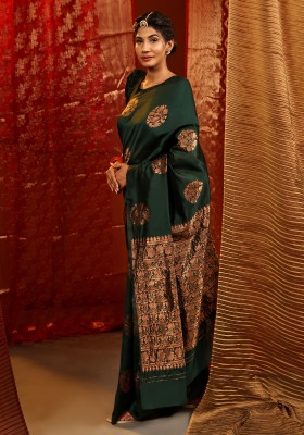 IRIS Self Design, Embellished, Woven Kanjivaram Jacquard, Silk Blend Saree(Green)