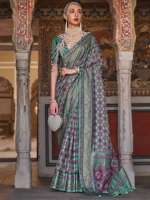 ANOUK Woven Banarasi Silk Blend Saree(Brown)
