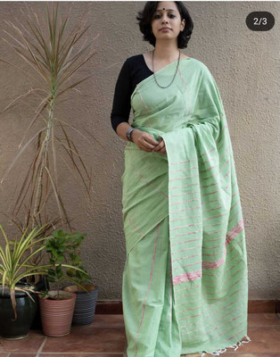 BiswasTextiles Self Design Handloom Cotton Blend Saree(Light Green)