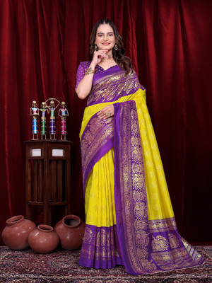 Kanooda Prints Floral Print Mysore Silk Blend Saree(Yellow)