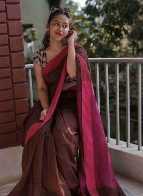 Sandhyatara Solid/Plain Handloom Cotton Blend Saree(Brown)