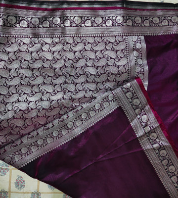 Aparana fashion Solid/Plain Banarasi Pure Silk Saree(Purple)