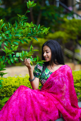 Ethnic Junction Digital Print Bollywood Georgette Saree(Pink)