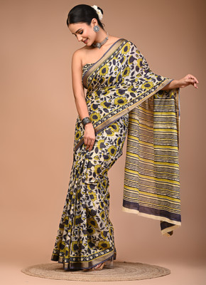 LOVWEAR Printed Ikkat Pure Cotton Saree(Multicolor)