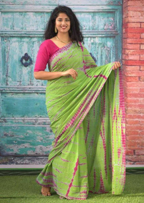 Suraj International Blocked Printed, Checkered, Digital Print, Dyed, Floral Print, Printed, Self Design Daily Wear Pure Cotton Saree(Green)