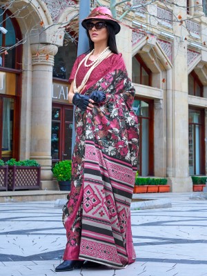 Divastri Printed Daily Wear Crepe Saree(Black)