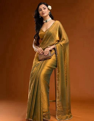 nirave fashion Self Design Bollywood Silk Blend Saree(Gold)