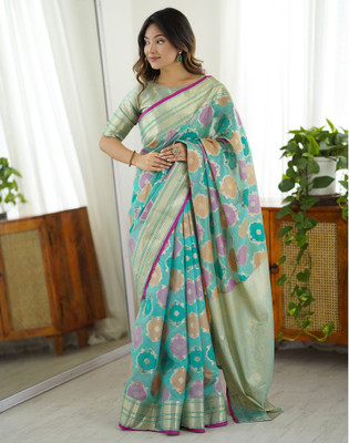 Satrani Woven Banarasi Silk Blend Saree(Multicolor)