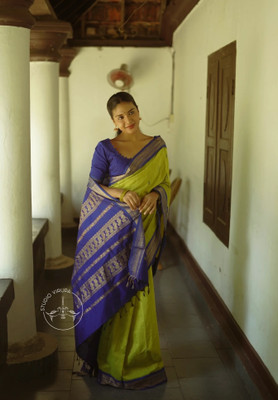 shiv textiles Self Design Banarasi Jacquard Saree(Blue)