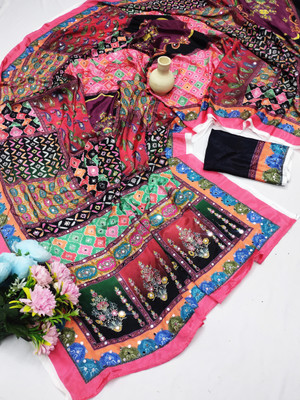 JEANITA FASHION Digital Print Bollywood Chiffon Saree(Multicolor)