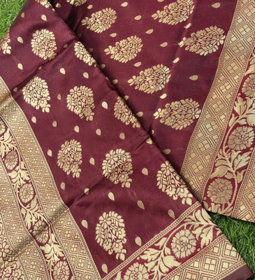 SHRIMAY Embroidered Banarasi Pure Silk Saree(Maroon)