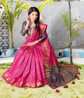 LAVYANSH CREATION Printed Patola Silk Blend Saree(Pink)