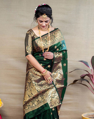 Samah Woven, Embellished Banarasi Silk Blend, Jacquard Saree(Dark Green, Gold)