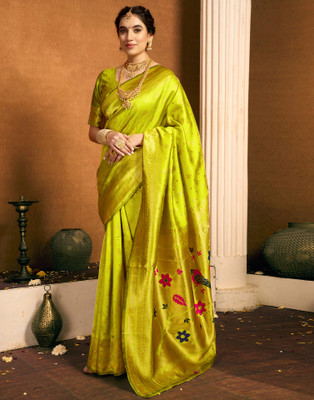 Samah Woven, Embellished Paithani Silk Blend, Jacquard Saree(Green)