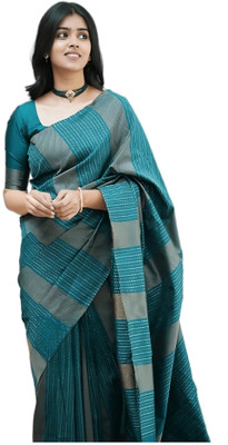 Sidhidata Textile Striped Bollywood Silk Blend Saree(Multicolor)