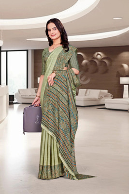Feminista Printed, Solid/Plain Daily Wear Crepe Saree(Light Green)