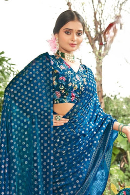 Sanskriti Synthetics Floral Print Handloom Chiffon Saree(Blue)