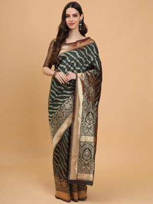 SHRIMAY Floral Print, Woven, Self Design Banarasi Art Silk, Pure Silk Saree(Dark Green)