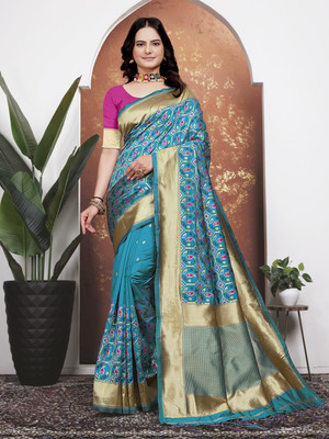 Kanooda Prints Embellished Banarasi Silk Blend Saree(Blue)