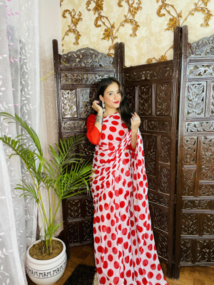 Anand Sarees Geometric Print, Polka Print Bollywood Georgette Saree(Red, White)