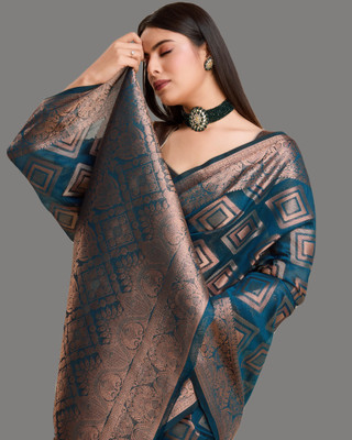 VILLAGIUS Woven Ikkat Organza Saree(Dark Blue)