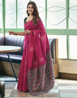 MAA TEXTILES Woven, Floral Print Bollywood Georgette Saree(Multicolor)