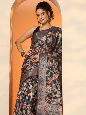 LIBAS Printed Daily Wear Silk Blend Saree(Black)