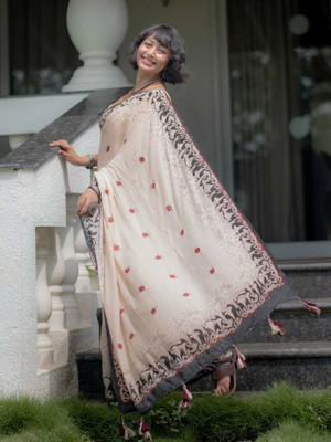 VADTALWALA Digital Print Bollywood Cotton Linen Saree(Cream, Red)