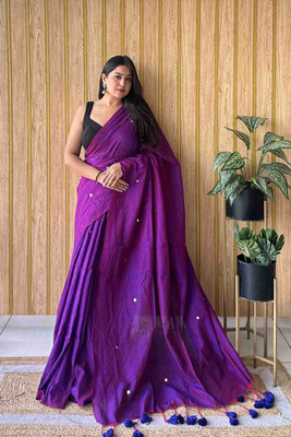 Radha Krishna Saree Solid/Plain, Polka Print Handloom Cotton Blend Saree(Purple)