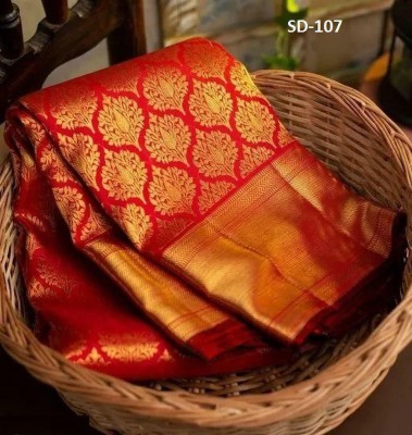 Siddhi weaves Woven Kanjivaram Jacquard Saree(Red)